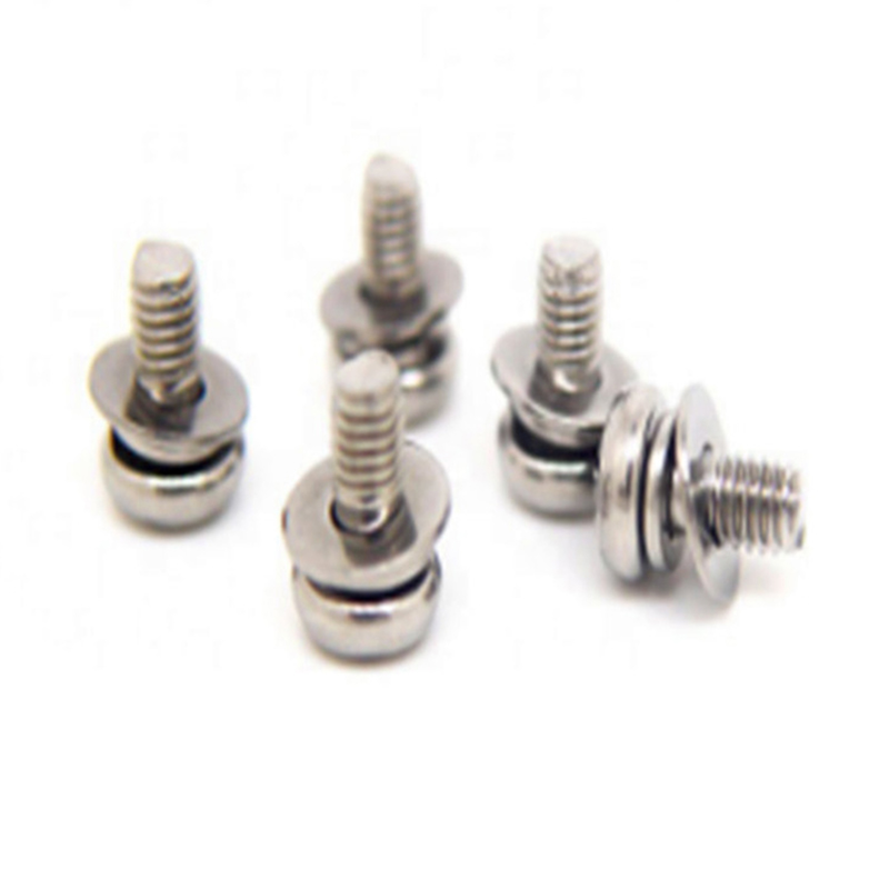 Vite di fissaggio con rondella piana divisa a croce con testa cilindrica per passivazione M3x6mm