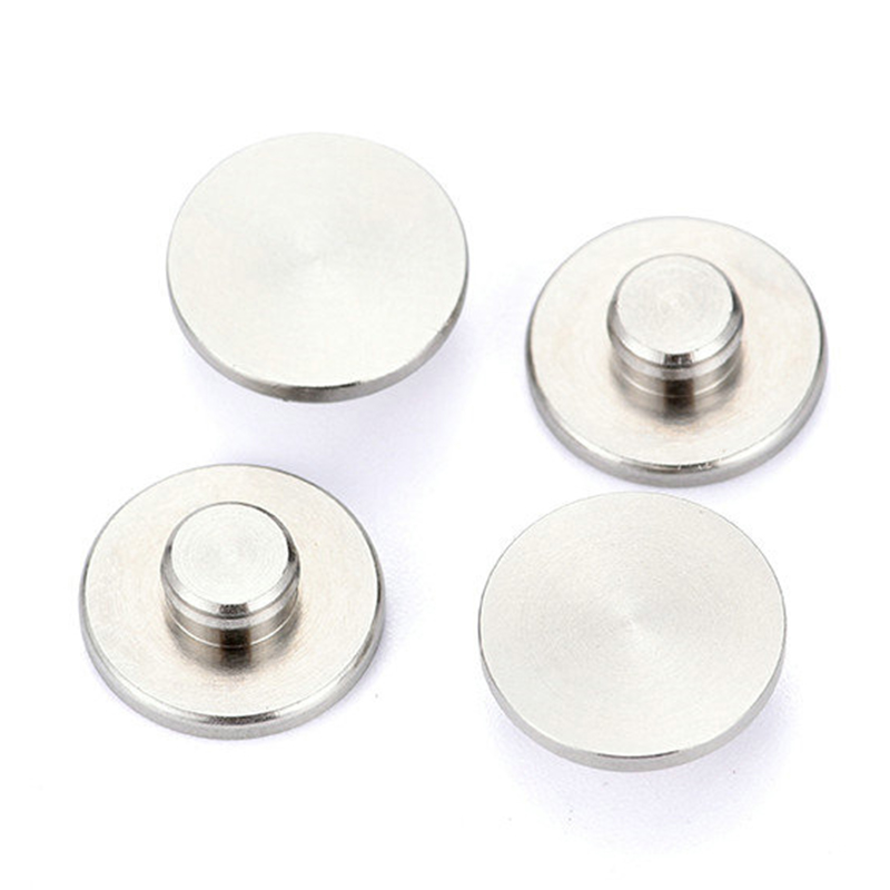Vite CD personalizzata m3 in acciaio inossidabile piano lucido con testa grande e sottile Vite CD personalizzata m3 in acciaio inossidabile piano lucido con testa grande e sottile