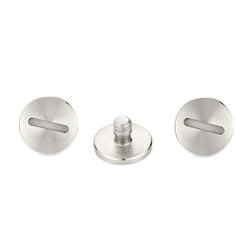 Vite in acciaio inossidabile con intaglio a testa piatta grande modello CD M1.7X2 Vite in acciaio inossidabile con intaglio a testa piatta grande modello CD M1.7X2